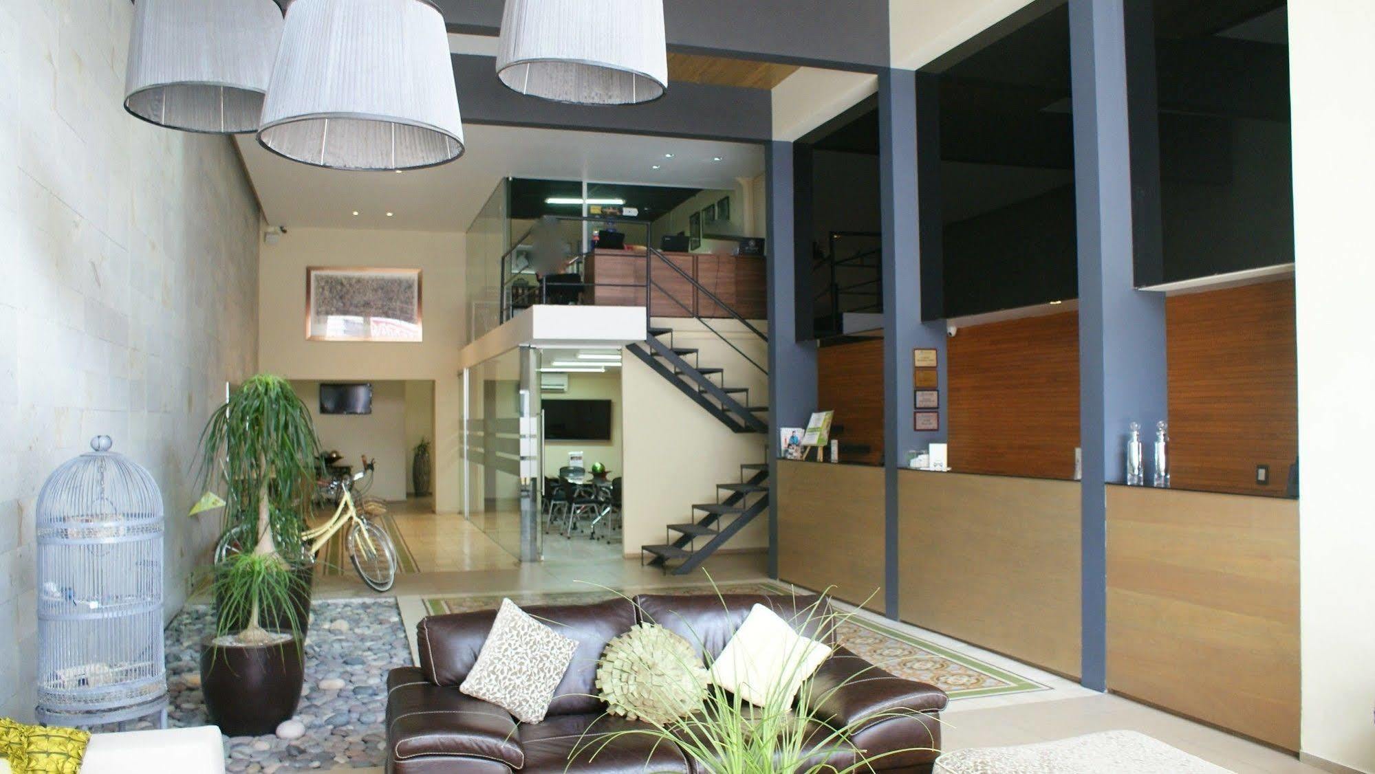 El Hotel Business Class - Zamora Centro Exteriér fotografie